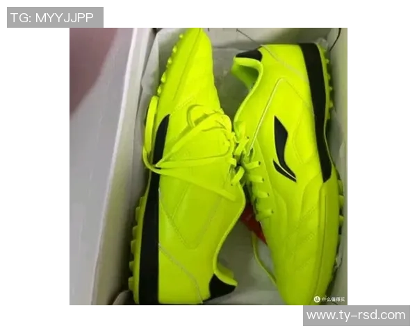 足球明星穿绿色球鞋是否能够展现独特魅力与个性化风格分析